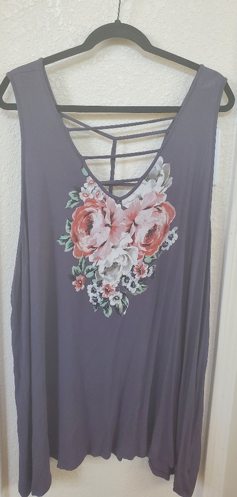 Torrid, grey floral tank
